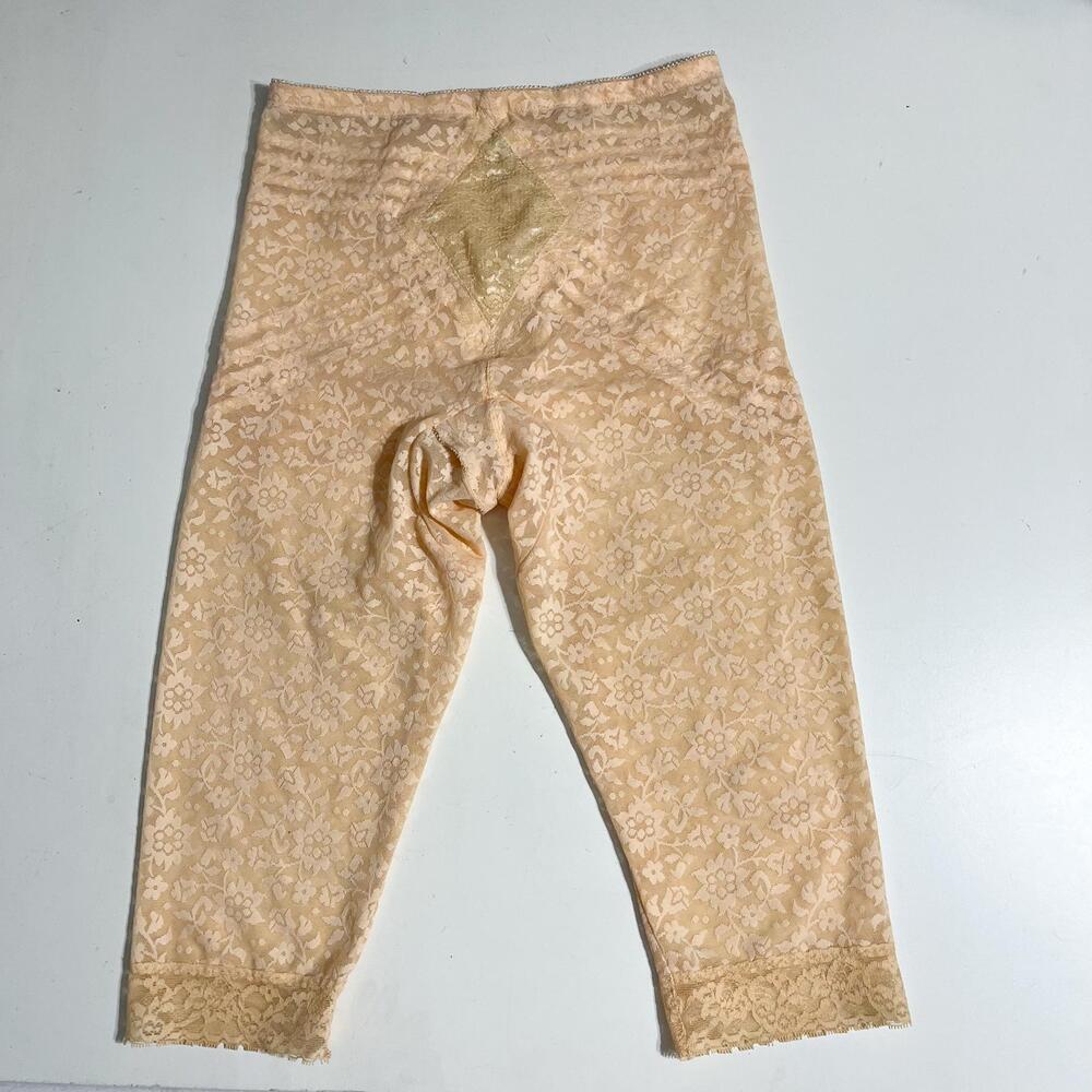 Rago Girdle Shaper Capri Pant Liner Womens 4X/38 Beige Lace High Waist 6270 USA